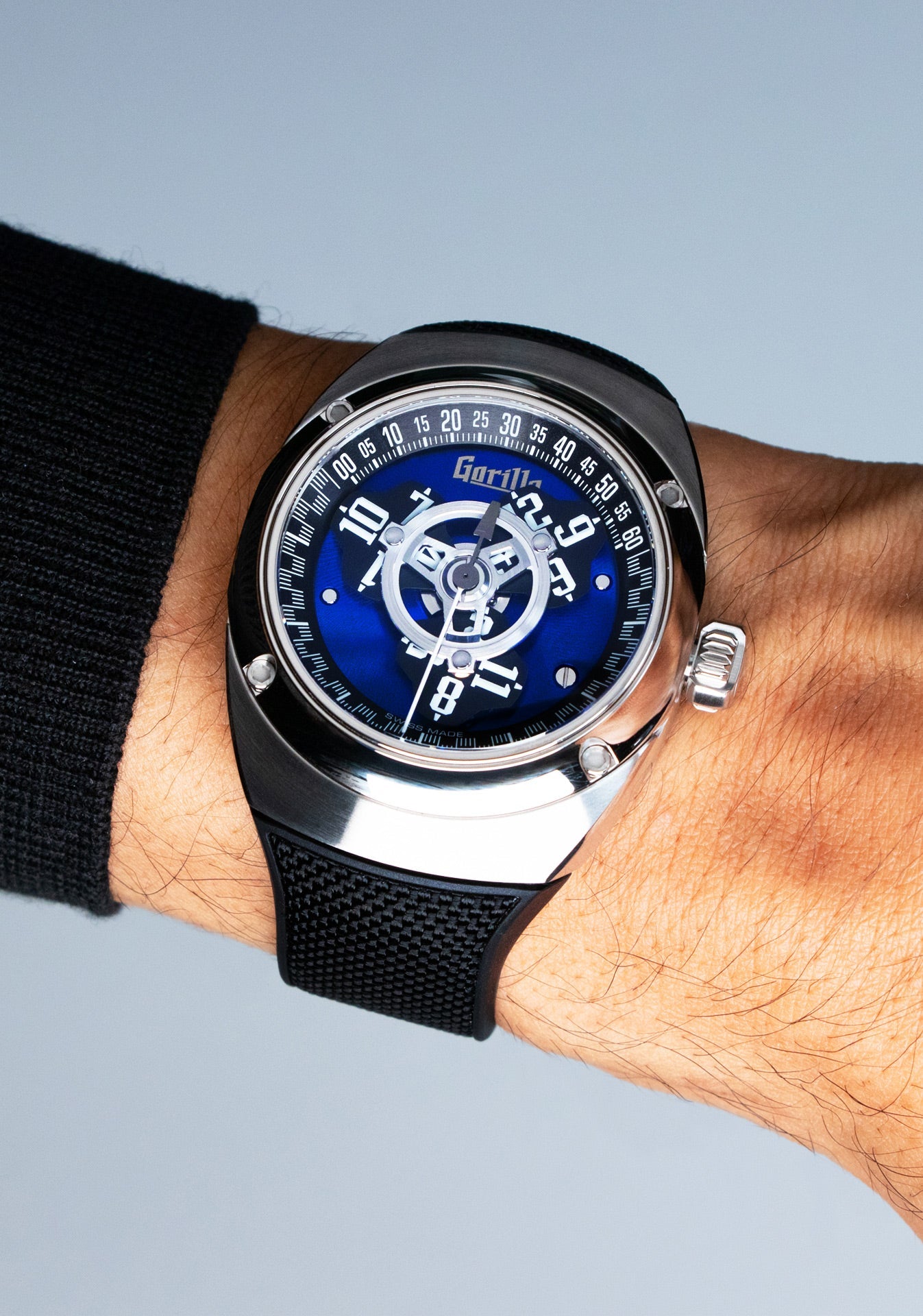 Wandering Hours Collection 42mm - 44mm Swiss Made